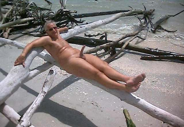 n_fmnnudist 004.jpg